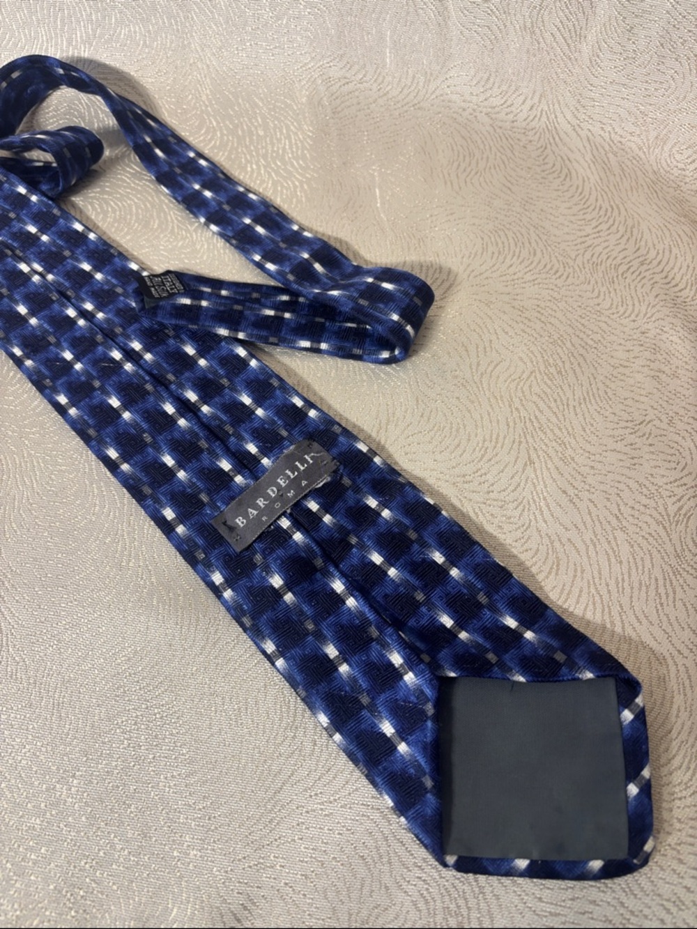 Ardell Blue Plaid Men's Silk Tie 0115